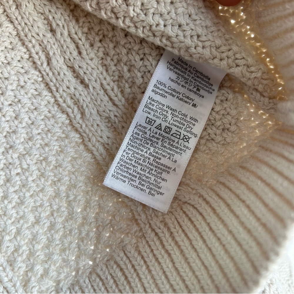 Cotton cable-knit crewneck fisherman sweater - Picture 7 of 8